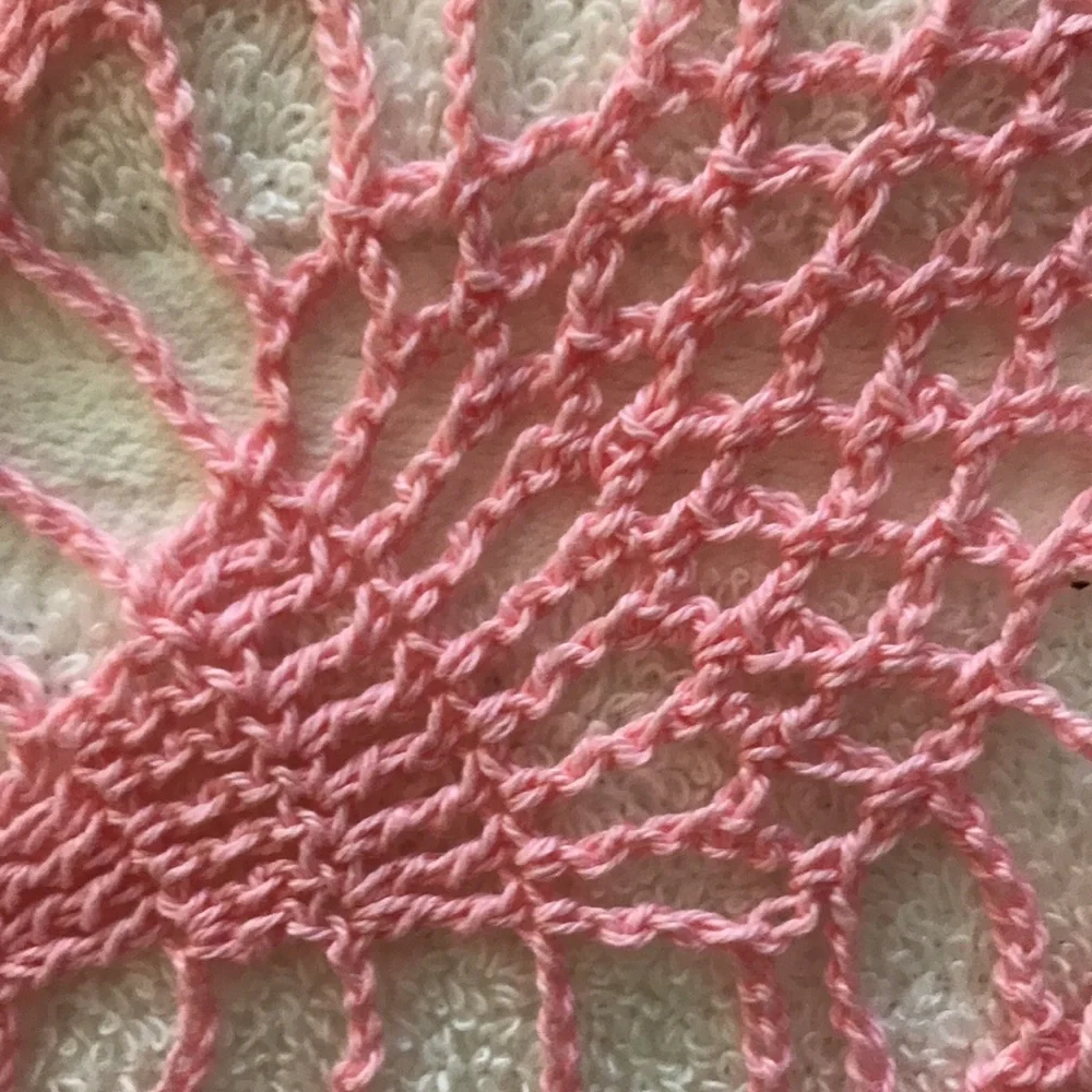 Vintage Towel Set Embellished with Pink Crochet Swan & Border